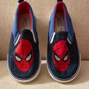 New W/O tags GAP Marvel Slip On Shoes